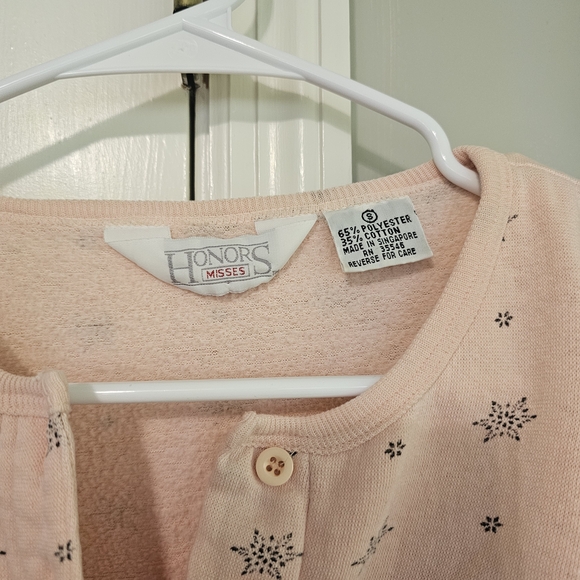 Vintage Pink Button-Up Sweatshirt with Star Pattern - Picture 5 of 5